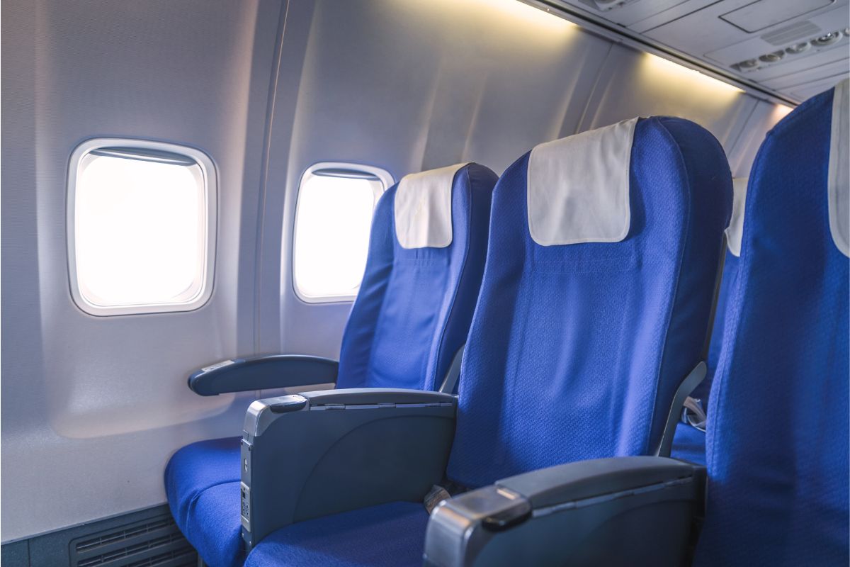 Les sièges inclinables bientôt supprimés