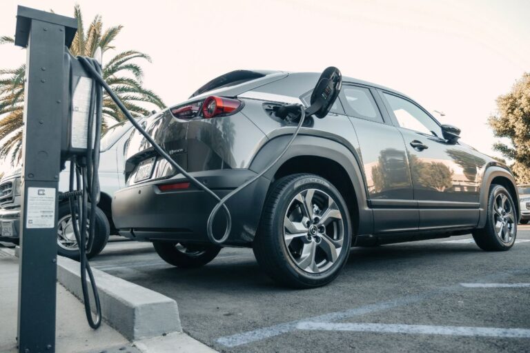 Un an en voiture électrique sans faire le plein