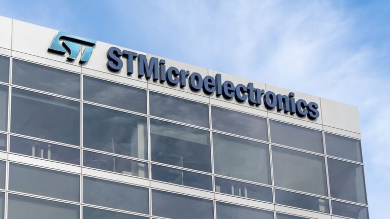 STMicroelectronics : l'optimisme gagne avant les résultats, le titre s'envole