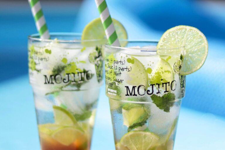 600 € pour deux mojitos et un plat