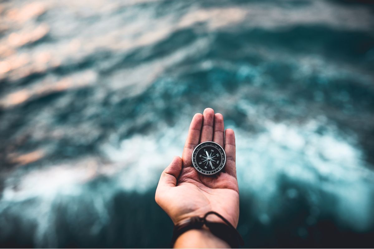 Perdu en mer 24 jours qu'il survit grâce à un objet inattendu oublié à bord