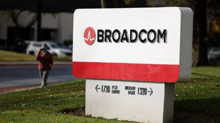 broadcom-senvole-grace-a-lia-et-a-un-mysterieux-contrat-de-10-milliards