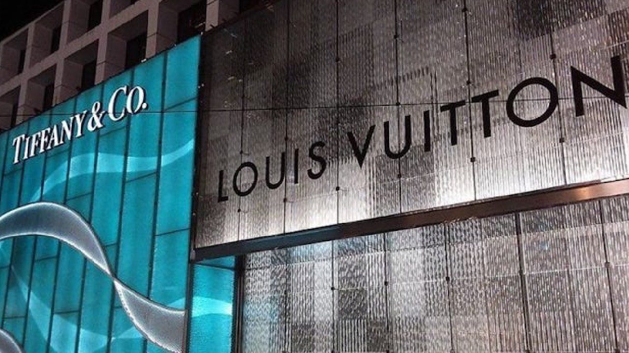 lvmh-mene-la-reprise-du-secteur-du-luxe-en-bourse-sur-fond-de-signaux-encourageants