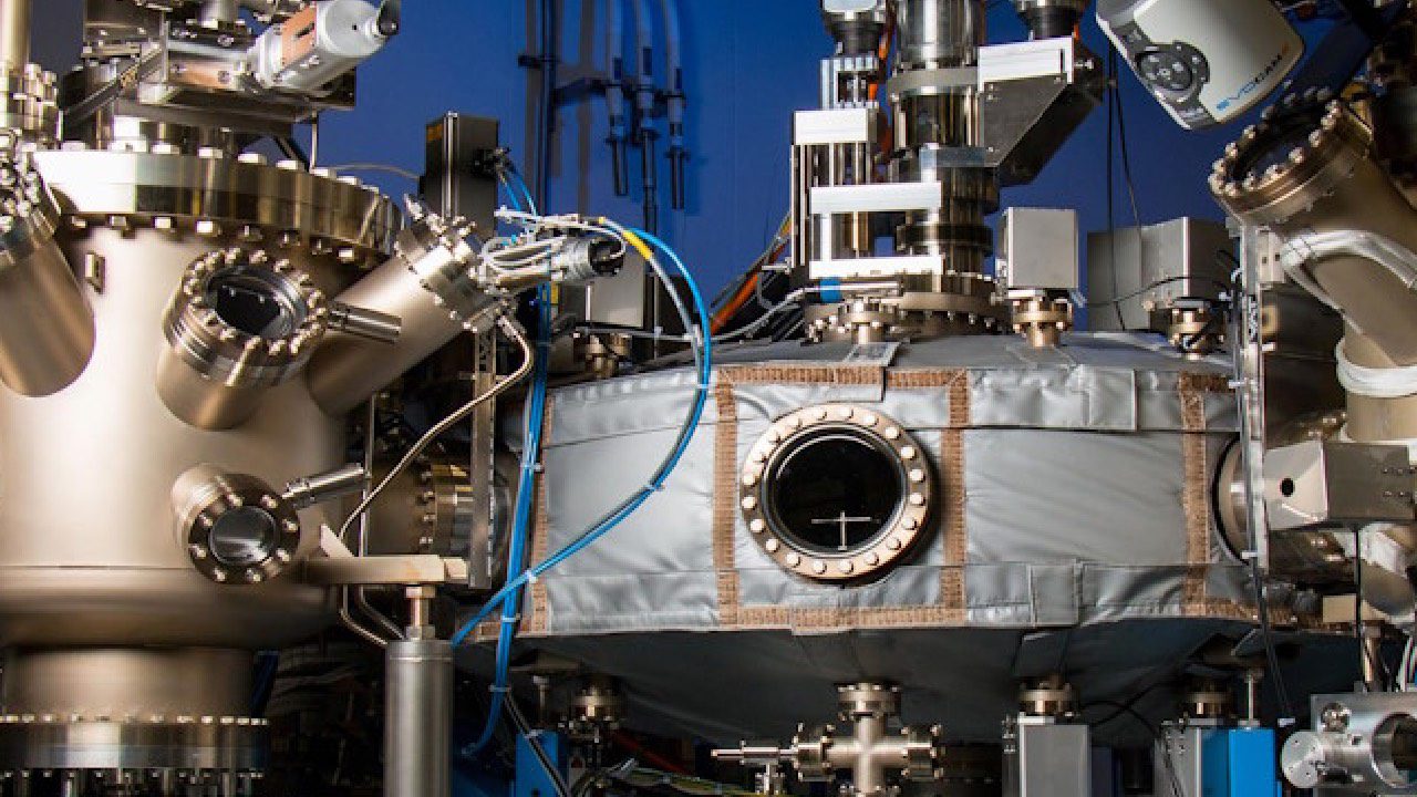 riber-une-commande-americaine-dans-linformatique-quantique-propulse-laction-en-bourse-grace-au-systeme-rosie