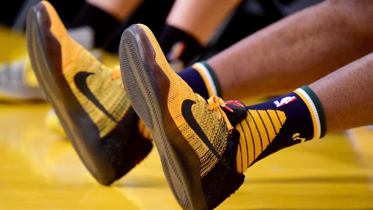 nike-reprend-des-couleurs-retour-sur-amazon-marquage-fort-chez-foot-locker-wall-street-se-rejouit