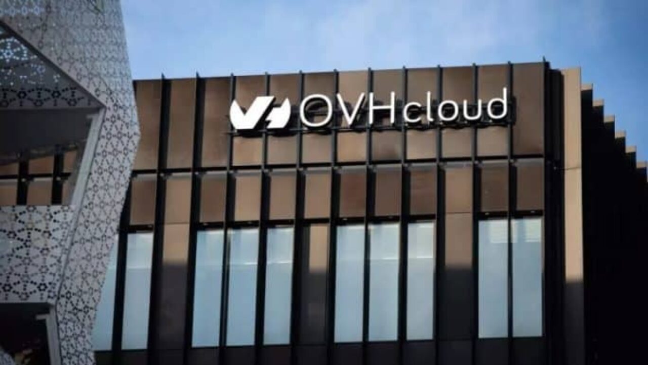 ovhcloud-croissance-decevante-et-changement-de-cap-octave-klaba-reprend-la-barre-apres-une-chute-boursiere-de-20
