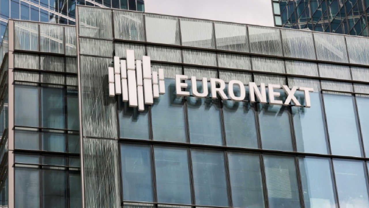 cac-40-lindice-progresse-grace-aux-espoirs-de-deblocage-budgetaire-americain