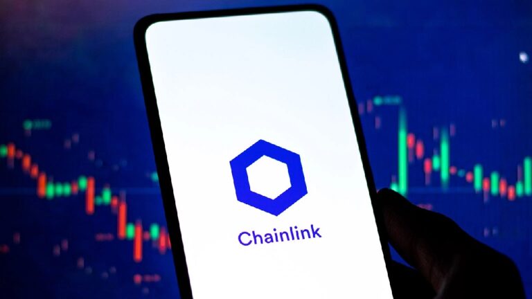 altcoins-aujourdhui-grayscale-lance-son-etf-chainlink-aux-etats-unis-hype-et-aster-senvolent