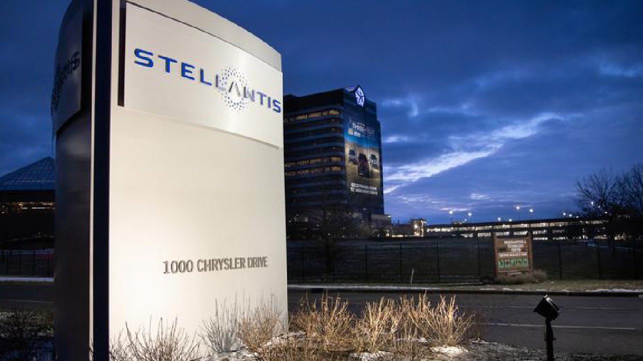 cac-40-stellantis-et-airbus-dopent-lindice-qui-progresse-legerement